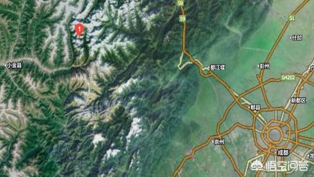 五千米级雪山攀登有哪些？：四姑娘山三峰