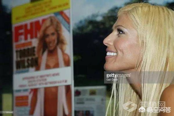 wwe2007单机版游戏艾吉的绝招怎么放呢？三位由wwe转型的演员？