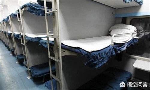 补充医疗保险谁交钱啊_做牙冠补充医疗保险可以报销吗？