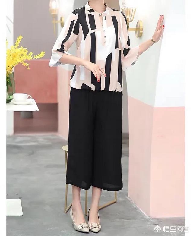 中年女旅游穿搭夏季， 中年女旅游穿搭夏季图片