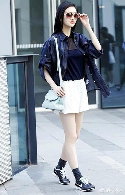 如何搭配短牛仔马甲外套(图4)