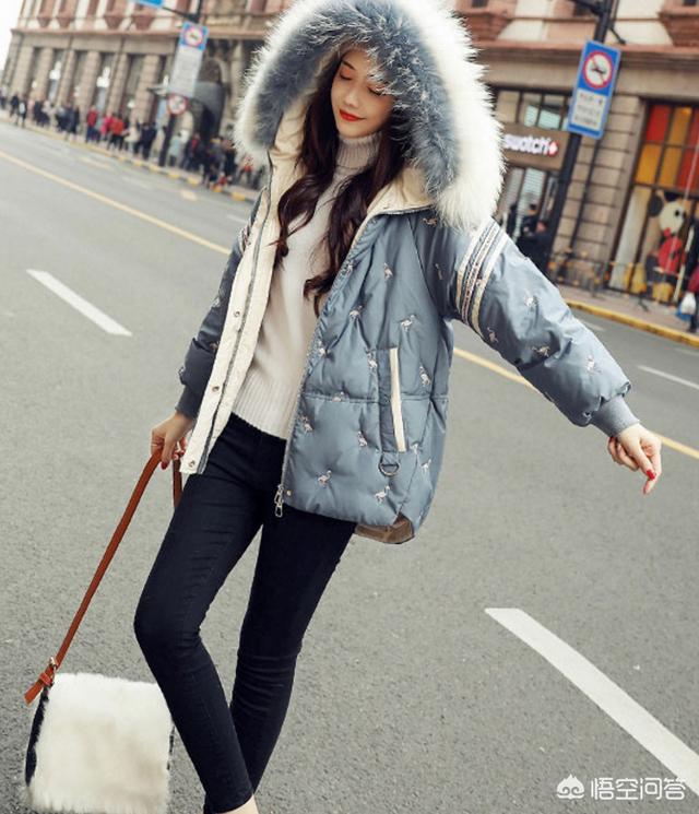 雾蓝色衣服如何搭配好看(图4)