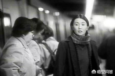 推荐几部香港经典的古装爱情电影，例如《大话西游》，《倩女幽魂》等，要好看的