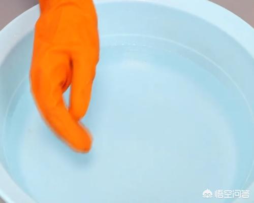 衣服颜色太深怎么搭配(图3)