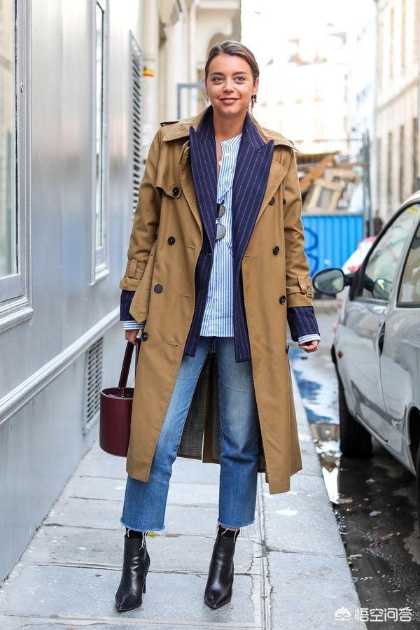 风衣和包包如何搭配好看(图2)