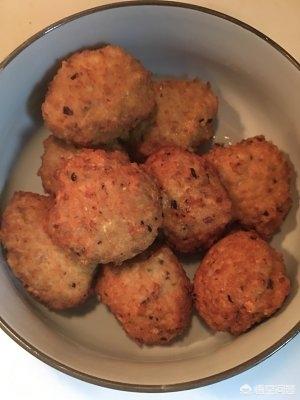 三道菜海鲜狮子头的做法(图3)