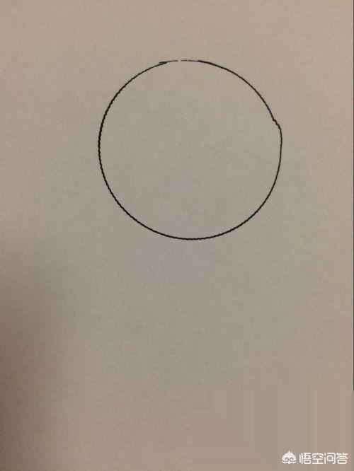 足球主体简笔画怎么画