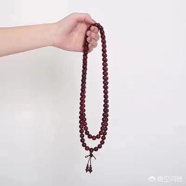 40岁女人戴手串多少颗(图1)