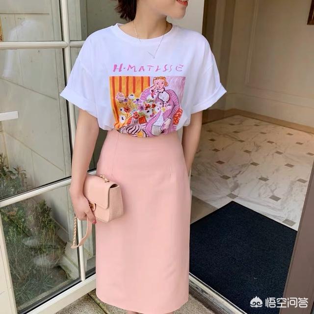 皮长裙子怎么搭配外套(图10)