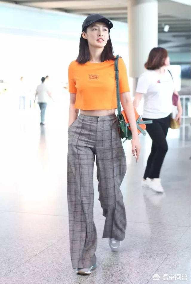 针织裤腿裤怎么搭配外套(图9)