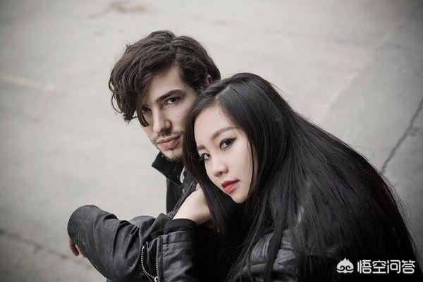 海外生活夫妻，海外生活夫妻生活视频
