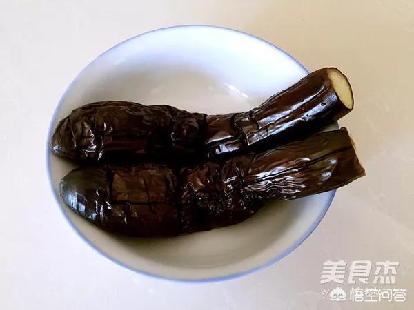 凉拌茄子-凉拌茄子的家常做法简单