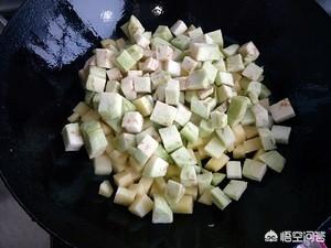 熬土豆茄子菜大锅菜做法(图4)