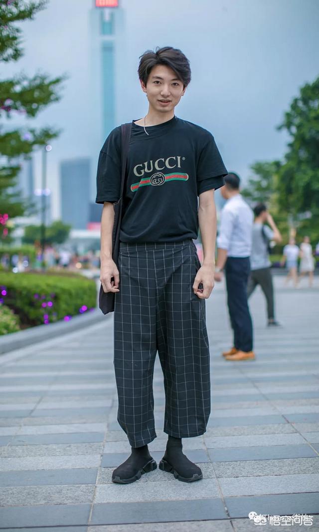 时尚裤子如何搭配衣服男(图4)