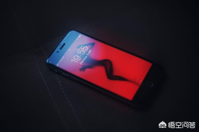 苹果手机为什么开不了机？：苹果手机打不开
