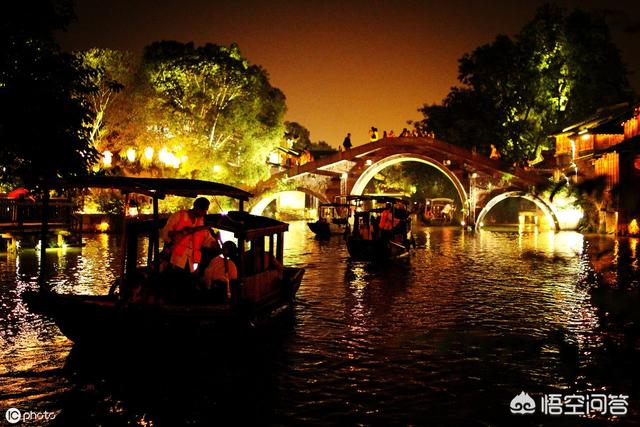 春天乌镇旅游穿搭， 春天乌镇旅游穿搭图片