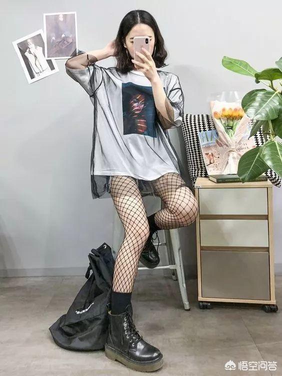马丁靴如何搭配日常衣服(图4)
