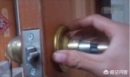 [球形门锁怎么拆]球形门锁怎么拆，球形门锁拆除步骤？