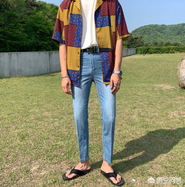 修身牛仔裤怎么搭配男(图7)