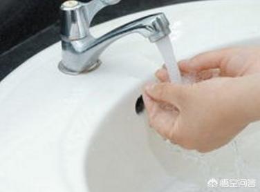 美瞳取不下来怎么办