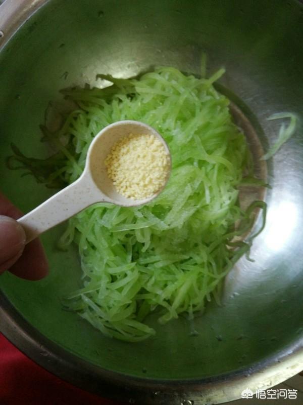 私房菜凉拌莴笋丝的做法(图4)