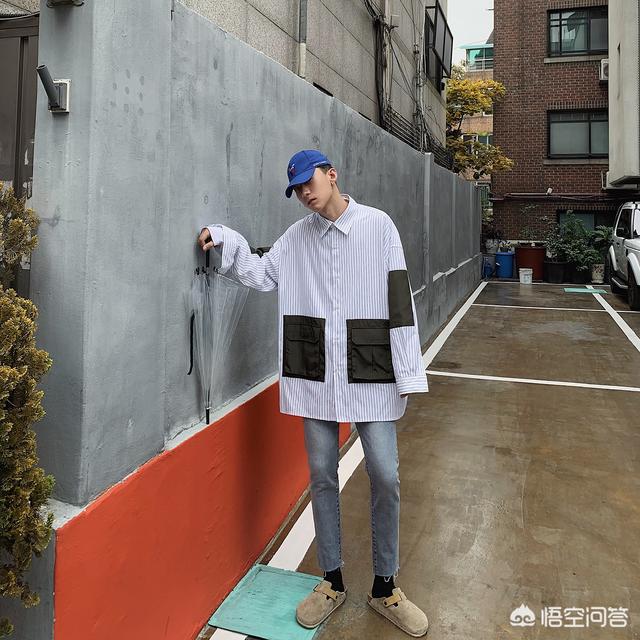 修身牛仔裤怎么搭配男(图4)