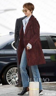 红色风衣和靴子如何搭配(图56)