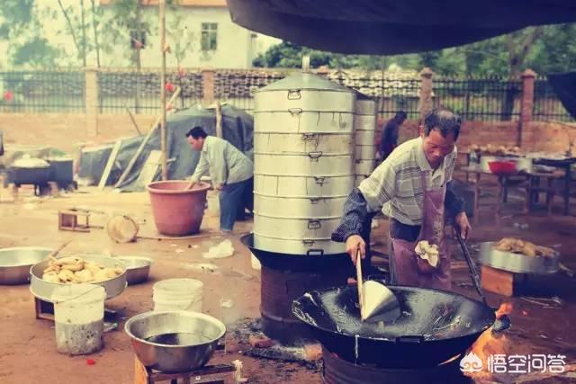 重庆彩礼什么时候给女方？：重庆哪个地方批发黄历