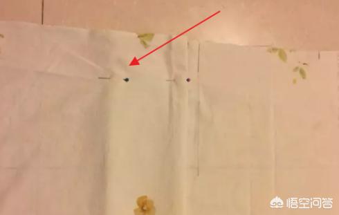 模特穿裙子如何搭配鞋子(图3)