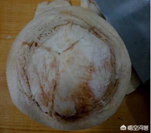 绿椰子怎么打开吃椰肉(图4)