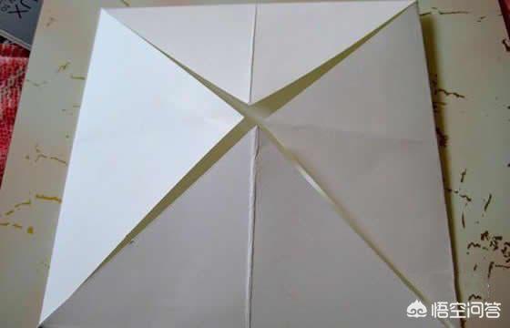 小时候玩的四角怎么叠？