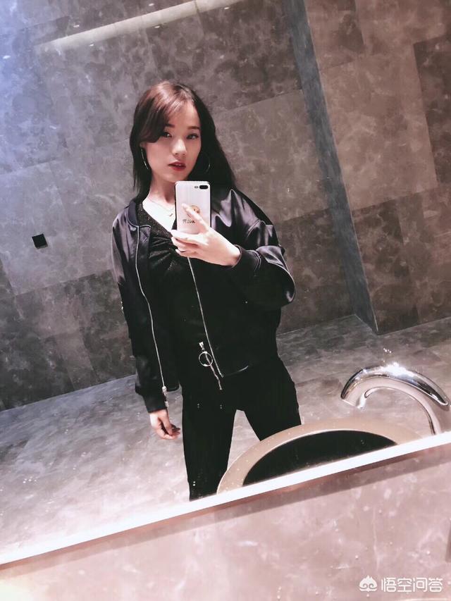 [美腿丝袜]集美们有没有那种仙气飘飘的连衣裙啊，有的话可以推荐一下？