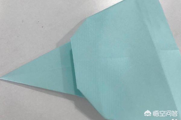 购买的折纸飞机怎么折的