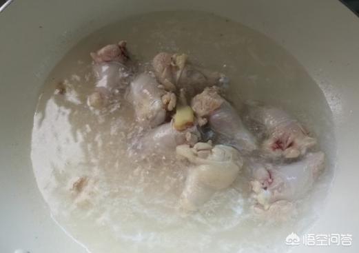 咖喱焖鸡-咖喱焖鸡采用的烹调法是