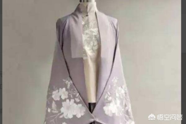 穿衣搭配图片女（穿搭衣服图片女生）