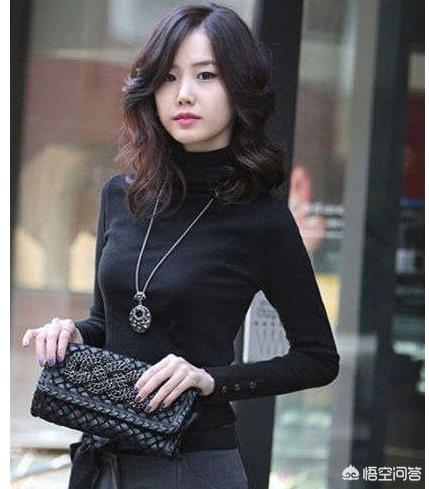 黑色的休闲上衣如何搭配(图2)