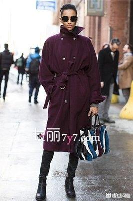 红色风衣和靴子如何搭配(图42)