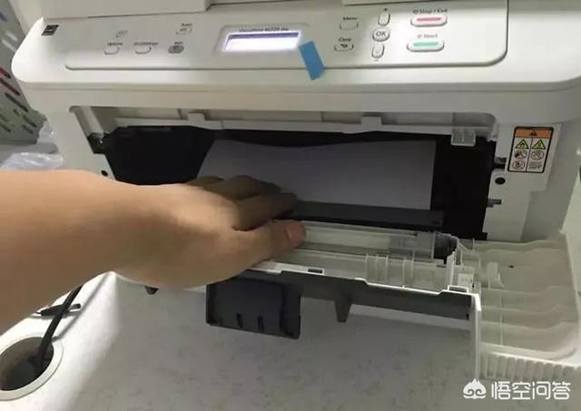 [打印机卡纸]打印机卡纸是怎么回事？