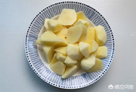 咖喱焖鸡-咖喱焖鸡采用的烹调法是