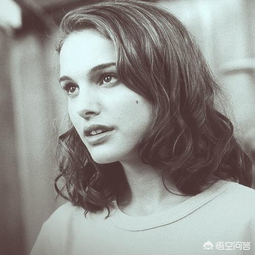 最火爆明星穿衣搭配女(图10)