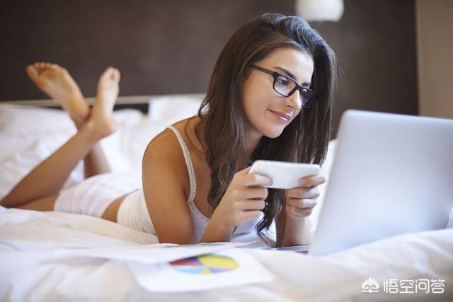 [手机花屏怎么办]手机花屏的恢复方法？