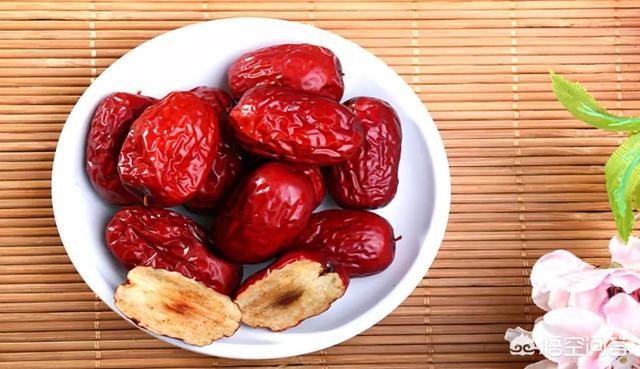 煮什么补气补血最好(什么煮水补气血效果最好)