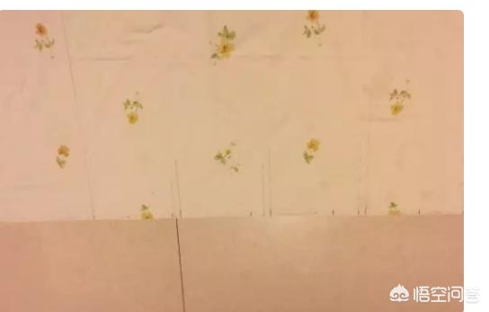 模特穿裙子如何搭配鞋子(图2)