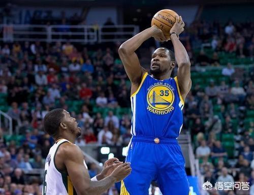 篮球中的小前锋应该如何走位,第3张