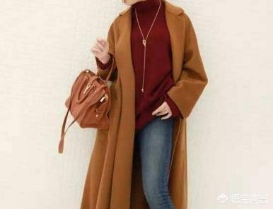 焦糖色风衣外套如何搭配(图4)
