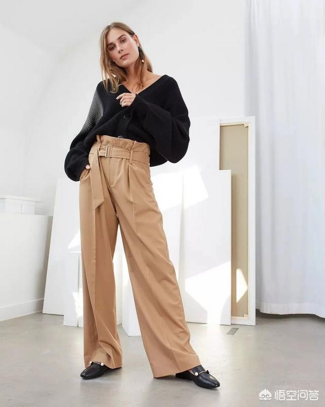 毛衣长外套开衫如何搭配(图2)