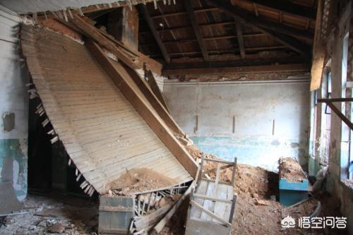 怎样计算承包一栋房子拆除的成本？-图1