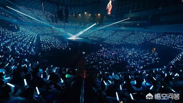 十年前和现在你最爱听的一首歌分别是什么？为什么喜欢它？：两只蝴蝶简谱