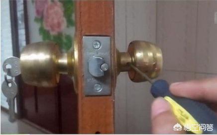 [球形门锁怎么拆]球形门锁怎么拆，球形门锁拆除步骤？