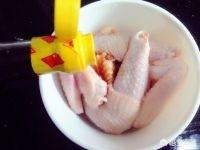 广东人吃鸡有几种做法（豉油鸡最正宗的做法？）